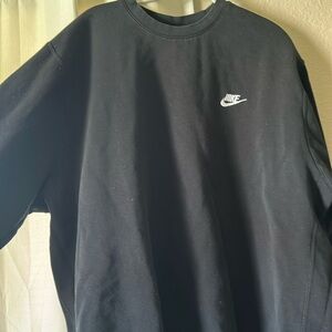 Nike crewneck sweater